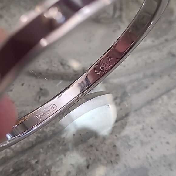 Coach riveted bangle bracelet - Picture 3 of 5